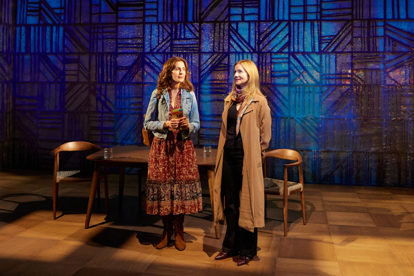 Photos: First Look at Laura Linney & Jessica Hecht in SUMMER, 1976 Image