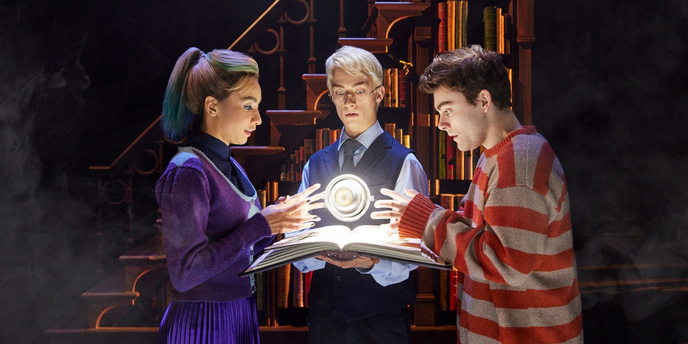 HARRY POTTER AND THE CURSED CHILD Announces 5th Anniversary Festivities; New Photos Released! Photo