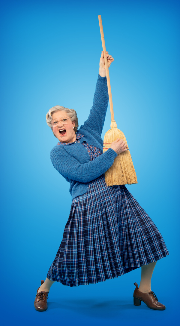 Photos: First Look at Gabriel Vick in MRS. DOUBTFIRE in London Image