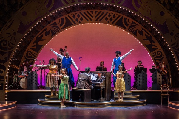 Photos: First Look At AIN'T MISBEHAVIN' At Westport Country Playhouse  Image