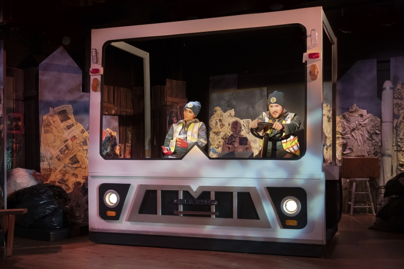 Review: THE GARBOLOGISTS at Dezart Performs Image