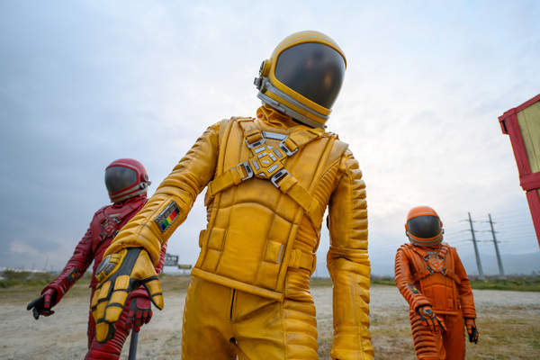 Photos: First Look at GUARDIANS OF THE GALAXY's Immersive KNOWHERE Image