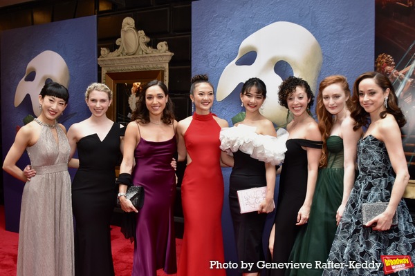 Photos: The Stars Arrive at Closing Night of THE PHANTOM OF THE OPERA Image