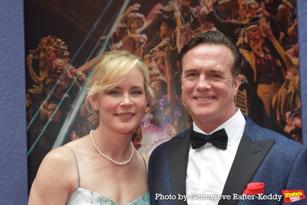 Photos: The Stars Arrive at Closing Night of THE PHANTOM OF THE OPERA Image
