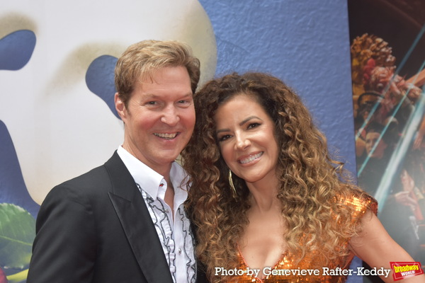 Photos: The Stars Arrive at Closing Night of THE PHANTOM OF THE OPERA Image