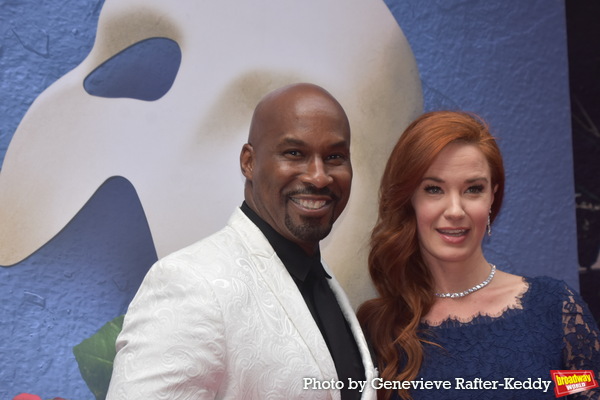 Photos: The Stars Arrive at Closing Night of THE PHANTOM OF THE OPERA Image
