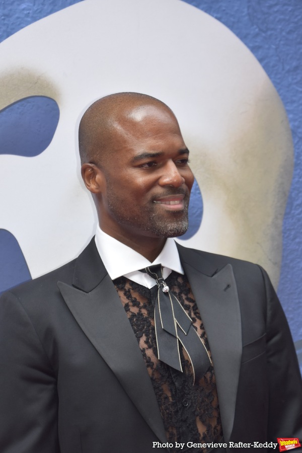 Photos: The Stars Arrive at Closing Night of THE PHANTOM OF THE OPERA Image