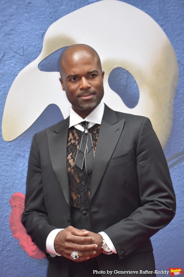 Photos: The Stars Arrive at Closing Night of THE PHANTOM OF THE OPERA Image