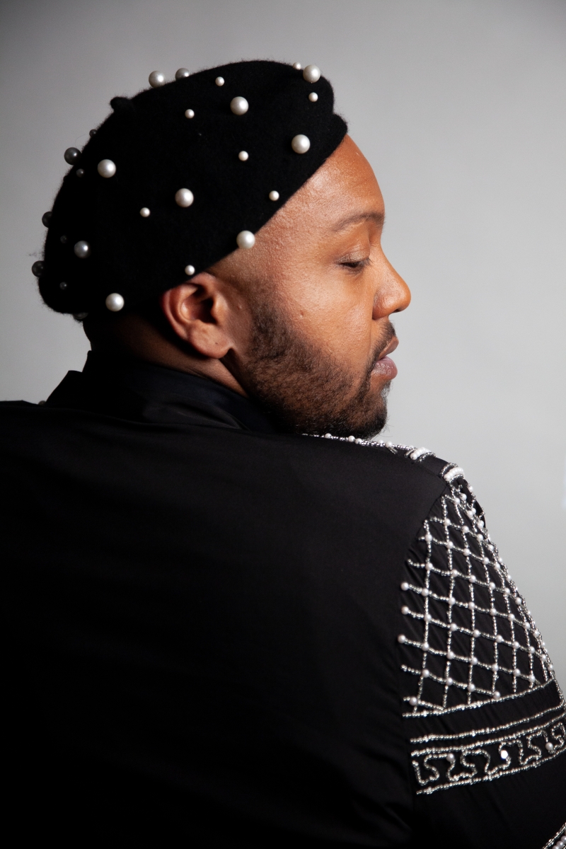 Interview: Anthony Murphy of A JOYFUL NOISE at The Green Room 42 On Apirl 24th Image