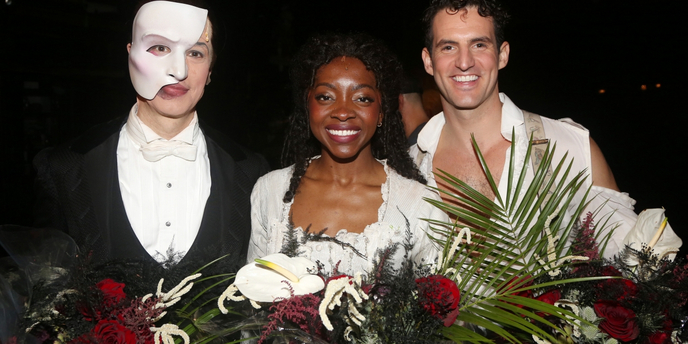 Photos: Backstage at Closing Night of THE PHANTOM OF THE OPERA Photo