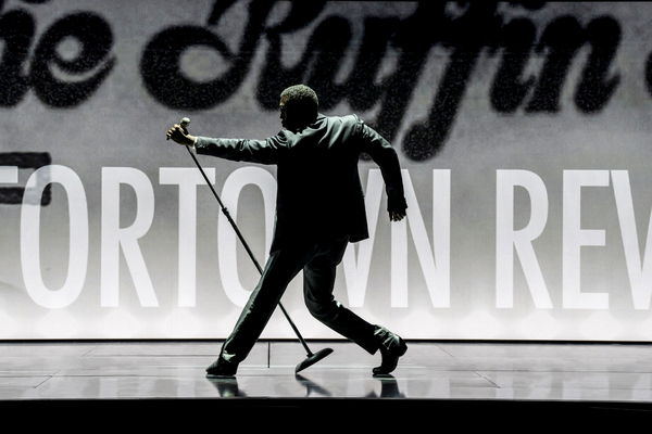 Photos & Video: Get a First Look at AIN'T TOO PROUD at the Prince Edward Theatre Image