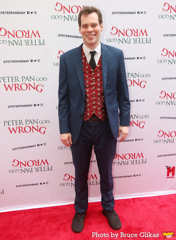 Photos: See Neil Patrick Harris & More at PETER PAN GOES WRONG Opening Night Image