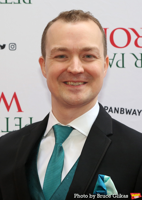 Photos: See Neil Patrick Harris & More at PETER PAN GOES WRONG Opening Night Image