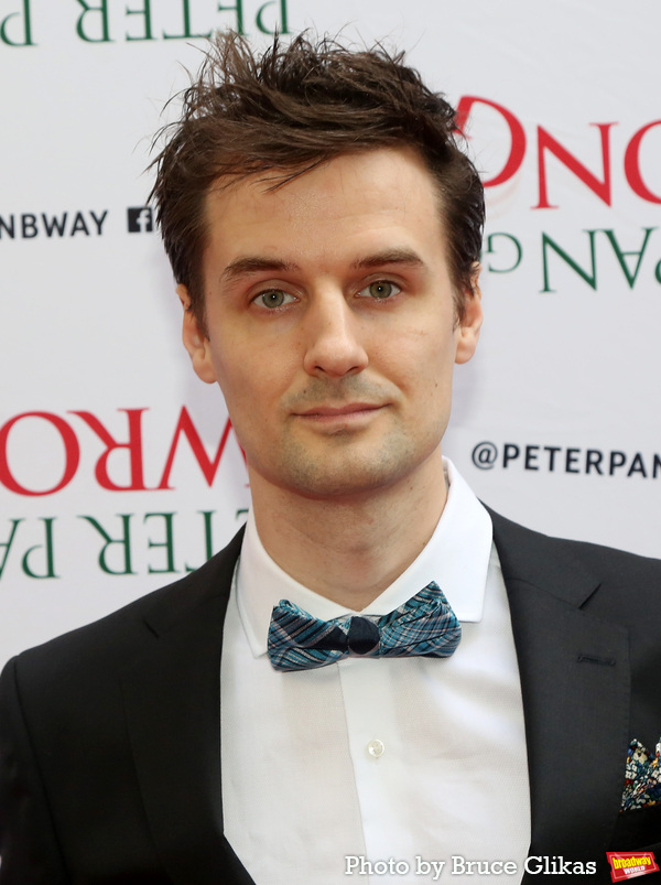 Photos: See Neil Patrick Harris & More at PETER PAN GOES WRONG Opening Night Image