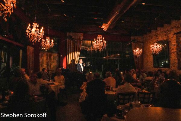Photos: Todd Murray Croons at Cafe Centro Cabaret 