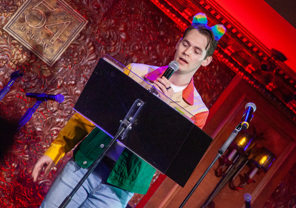 Photos: PRONOUN SHOWDOWN Celebrates 5th Anniversary at 54 Below Image