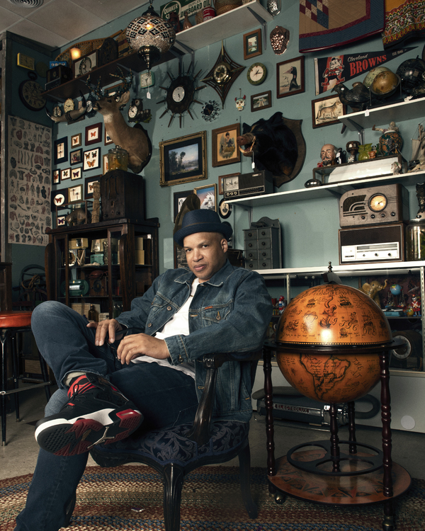 Photos & Video: First Look at KING JAMES at Manhattan Theatre Club Image