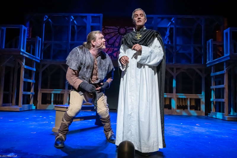 Review: THE HUNCHBACK OF NOTRE DAME at Athens Theatre Image