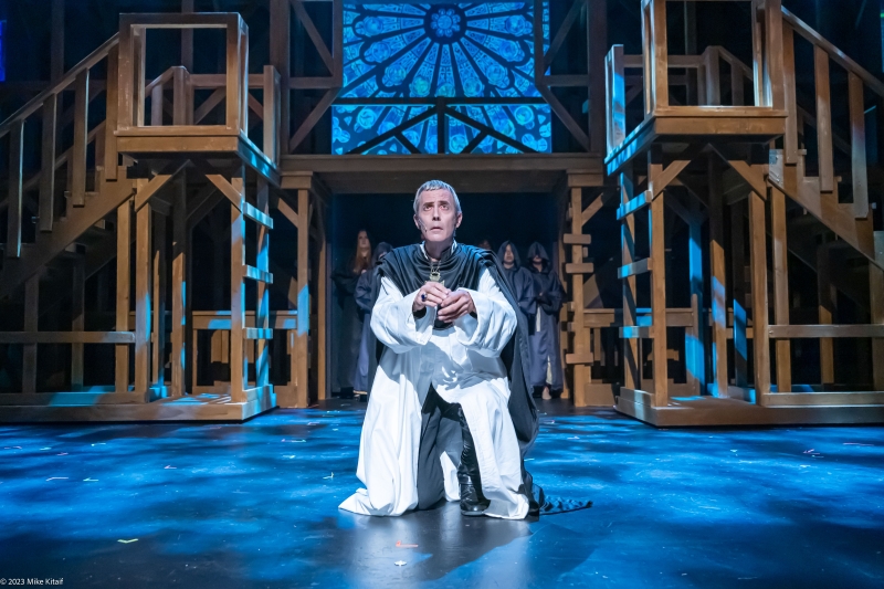 Review: THE HUNCHBACK OF NOTRE DAME at Athens Theatre Image