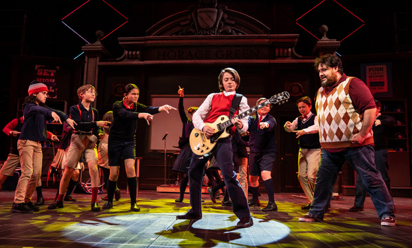 Photos: First Look at SCHOOL OF ROCK at Paramount Theatre Image