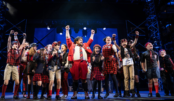 Photos: First Look at SCHOOL OF ROCK at Paramount Theatre Image