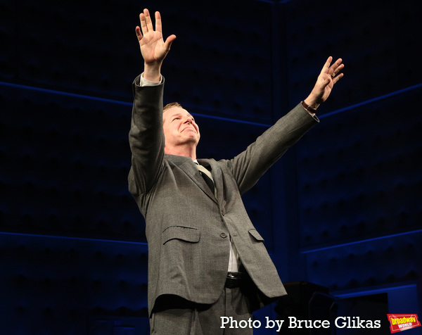 Photos: The Cast of GOOD NIGHT, OSCAR Takes Their Opening Night Bows Image
