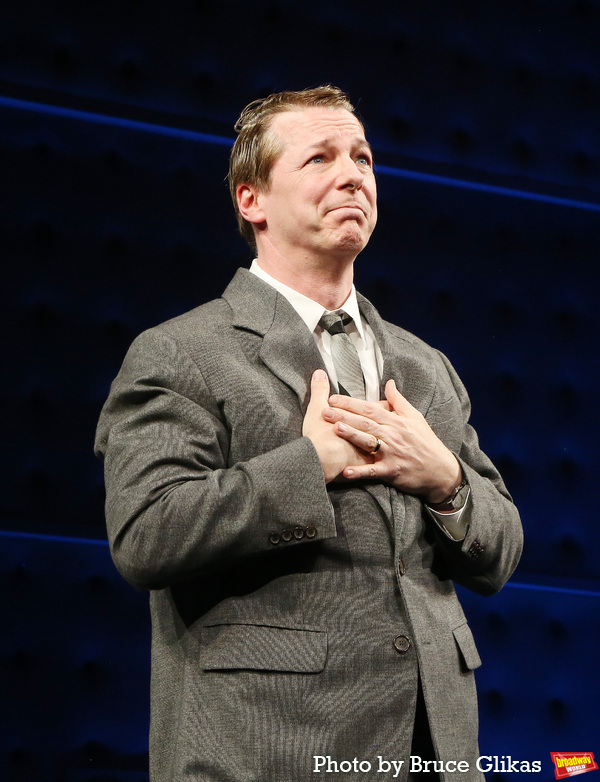 Photos: The Cast of GOOD NIGHT, OSCAR Takes Their Opening Night Bows Image