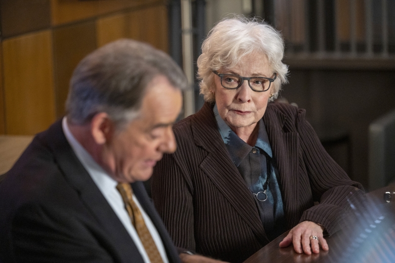 Interview: Betty Buckley Previews Dramatic New Episode of LAW & ORDER: SVU 