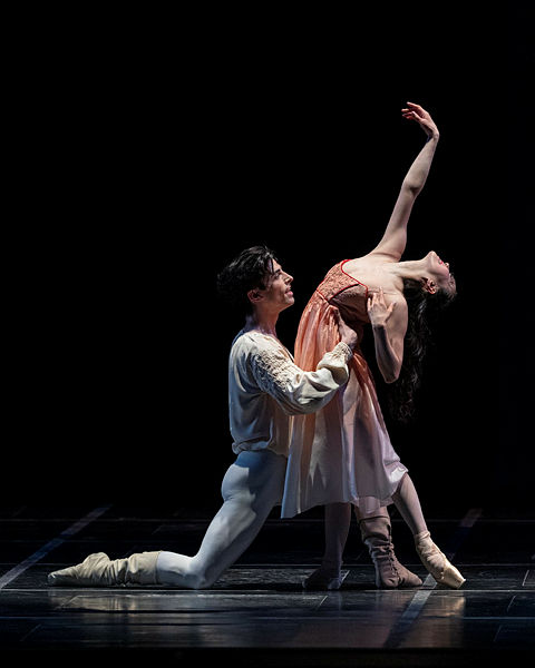 Review: ROMEO & JULIET at San Francisco Ballet Concludes the Season on a Gloriously Romantic High Note Image