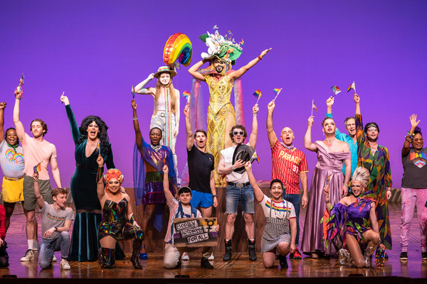 Photos/Video: Watch Highlights from Broadway Cares/Equity Fights AIDS' Easter Bonnet Competition Image