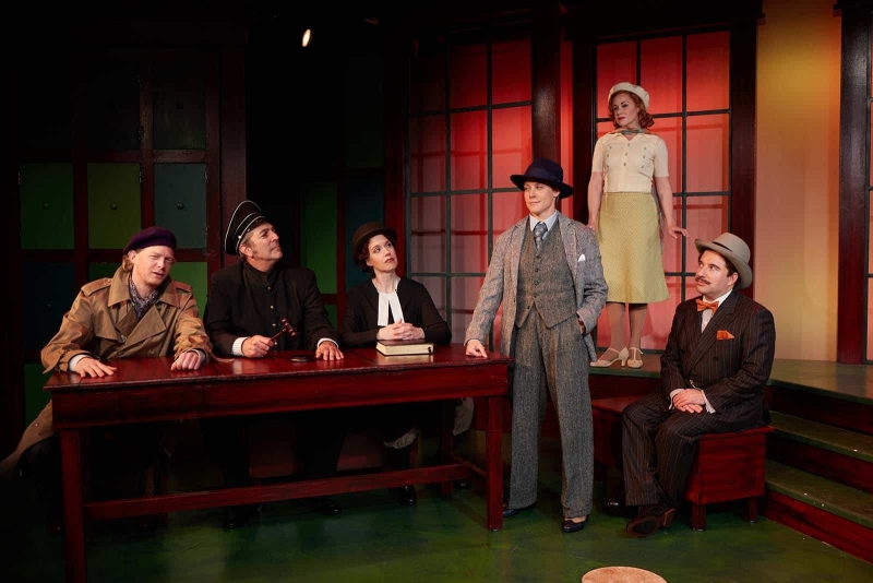 Review: MURDER ON THE LINKS At North Coast Repertory Theatre 