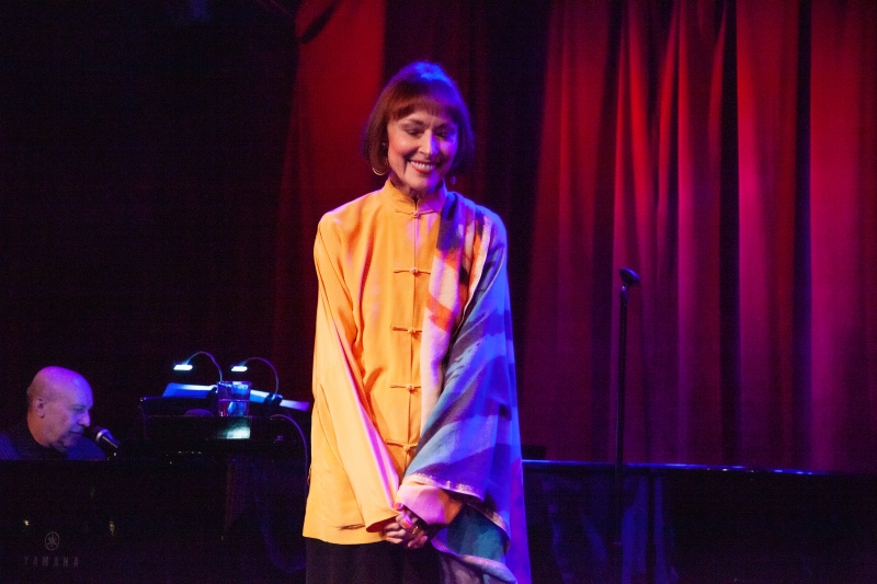 Review: Karen Akers Demonstrates Star And Staying Power With ABOUT TIME at Birdland Image