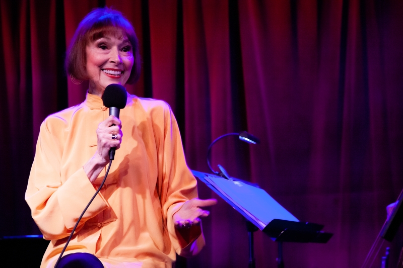 Review: Karen Akers Demonstrates Star And Staying Power With ABOUT TIME at Birdland Image