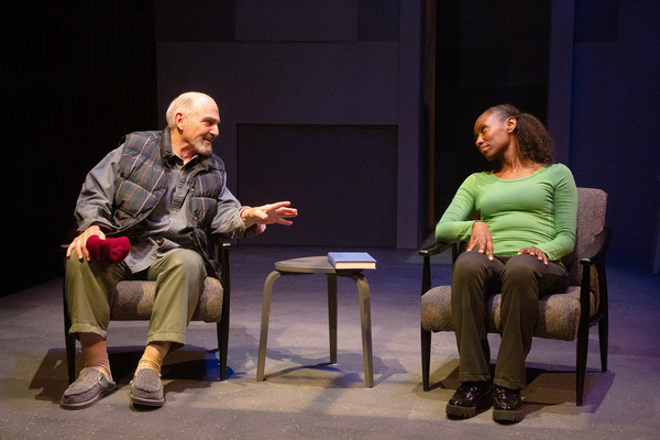 Photos: First Look at UNDER THE SKIN at International City Theatre 