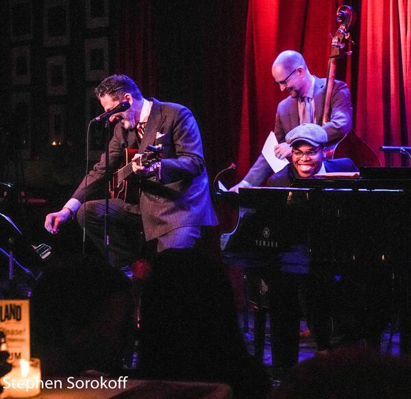 Photos: John Pizzarelli Debuts New Album 'Stage & Screen' at Birdland Image