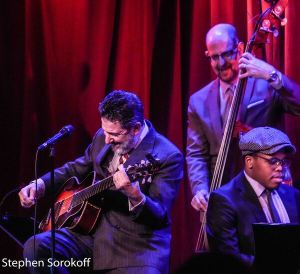 Photos: John Pizzarelli Debuts New Album 'Stage & Screen' at Birdland Image
