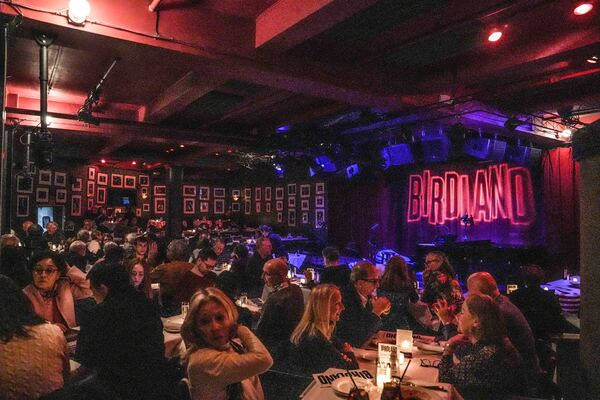 Photos: John Pizzarelli Debuts New Album 'Stage & Screen' at Birdland Image