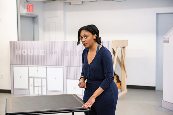 Photos: First Look at Roundabout's PRIMARY TRUST in Rehearsal Image
