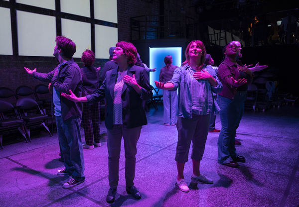 Photos: First Look at Shattered Globe Theatre's LONDON ROAD Image