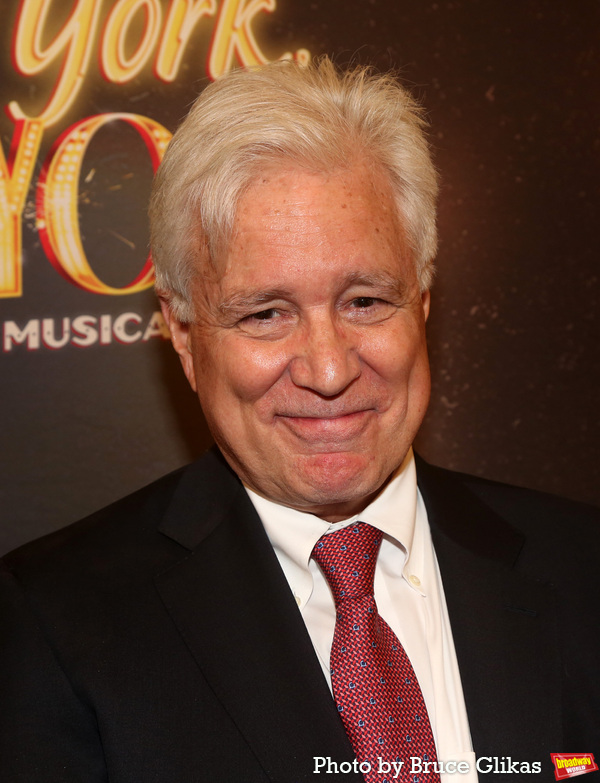 Photos: Stars Arrive on the Red Carpet at NEW YORK, NEW YORK! Opening Night! Image