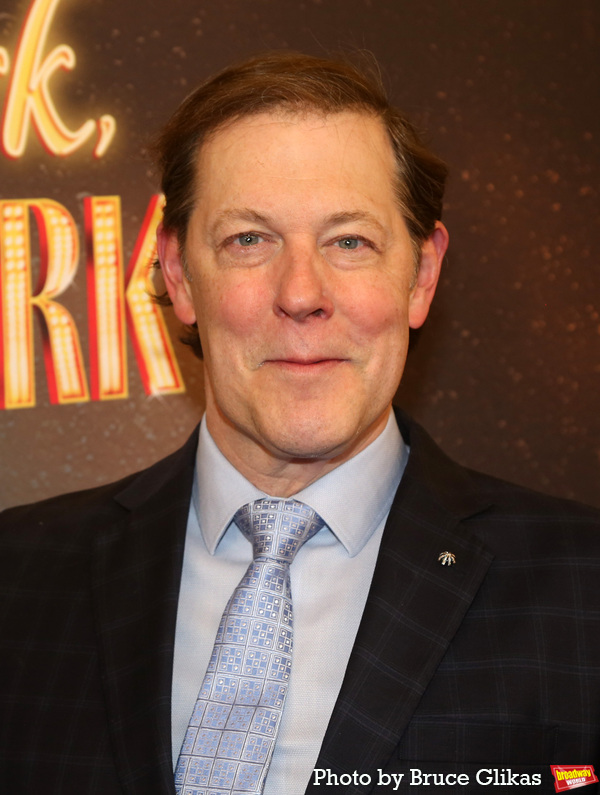 Photos: Stars Arrive on the Red Carpet at NEW YORK, NEW YORK! Opening Night! Image