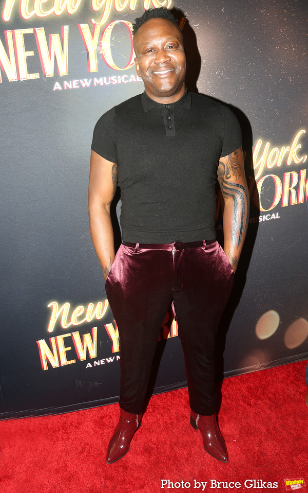 Photos: Stars Arrive on the Red Carpet at NEW YORK, NEW YORK! Opening Night! Image
