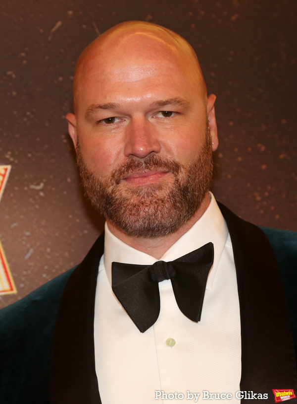 Photos: Stars Arrive on the Red Carpet at NEW YORK, NEW YORK! Opening Night! Image