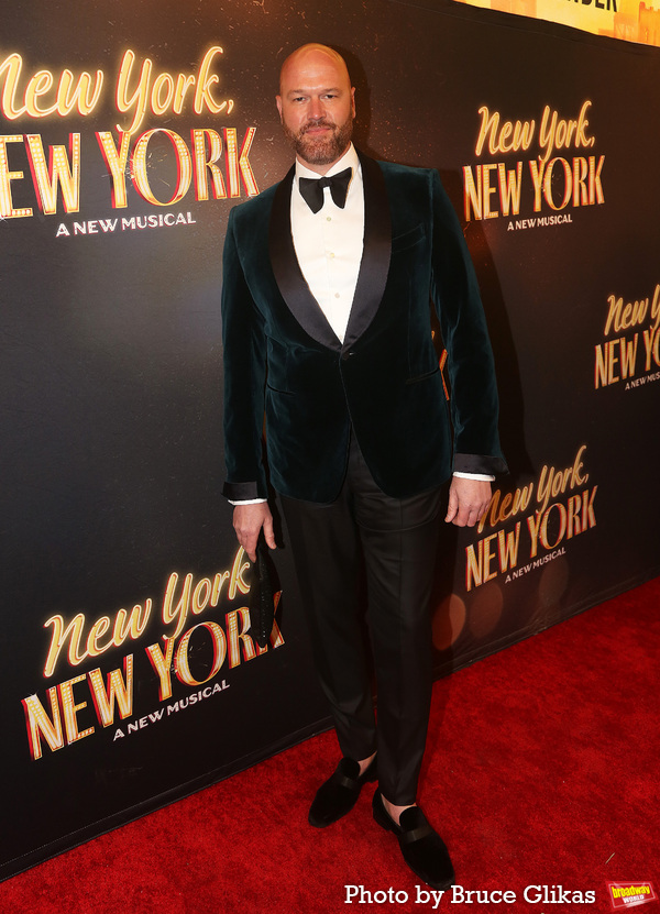 Photos: Stars Arrive on the Red Carpet at NEW YORK, NEW YORK! Opening Night! Image
