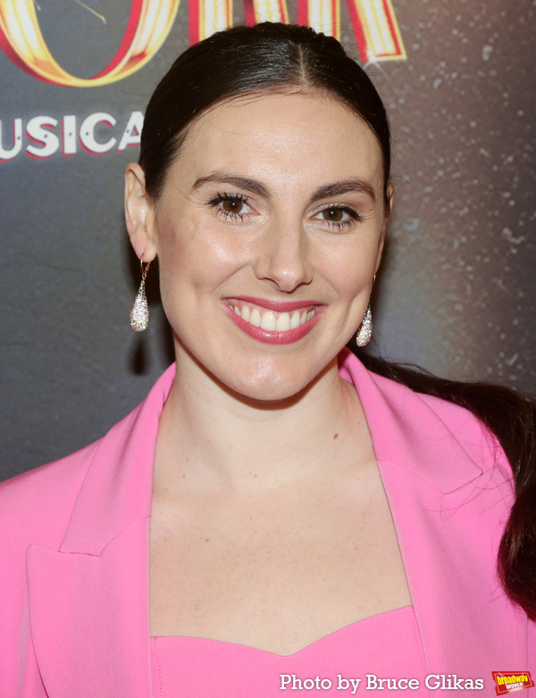 Photos: Stars Arrive on the Red Carpet at NEW YORK, NEW YORK! Opening Night! Image