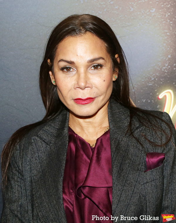 Photos: Stars Arrive on the Red Carpet at NEW YORK, NEW YORK! Opening Night! Image