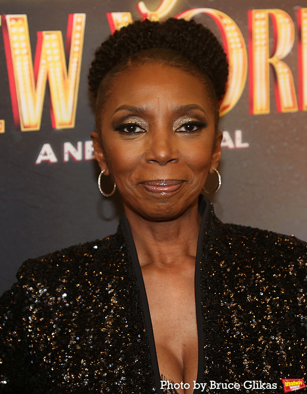 Photos: Stars Arrive on the Red Carpet at NEW YORK, NEW YORK! Opening Night! Image