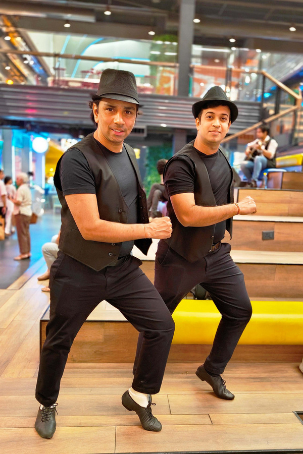 Photos: Go Inside MOVING SOULS on International Dance Day at Commons, DLF Avenue Image