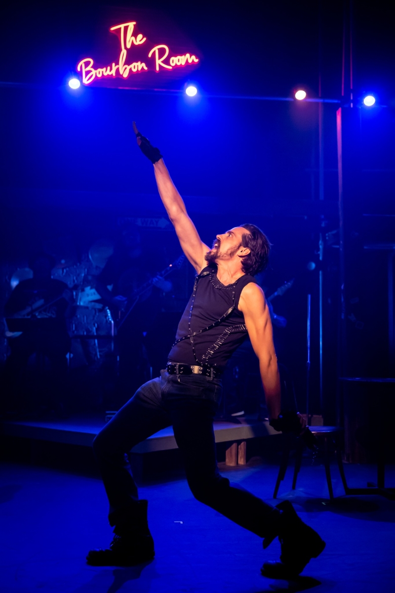 Review: ROCK OF AGES at TheatreZone Image