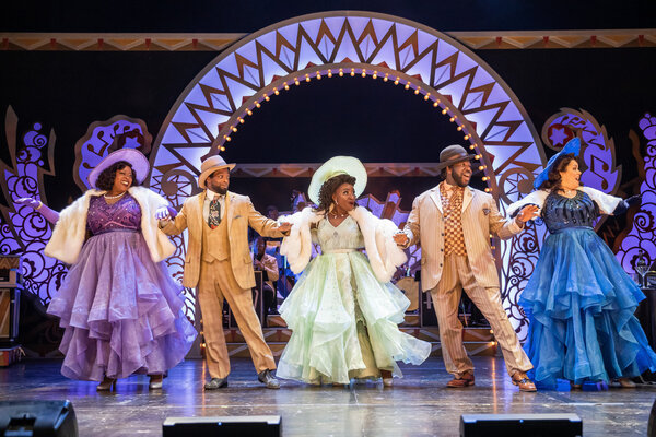 Photos: First Look at Great Lakes Theater's AIN'T MISBEHAVIN' Image